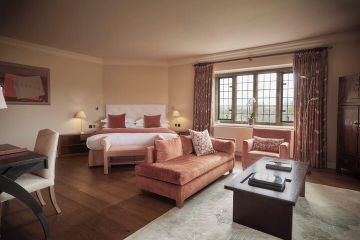 Room 10 of 40