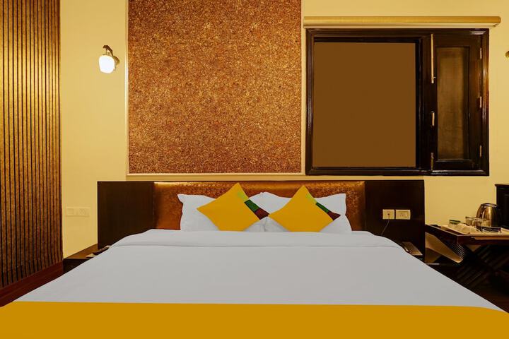 Room 20 of 27
