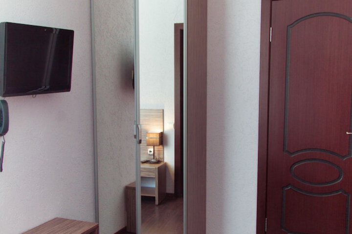 Room 20 of 39