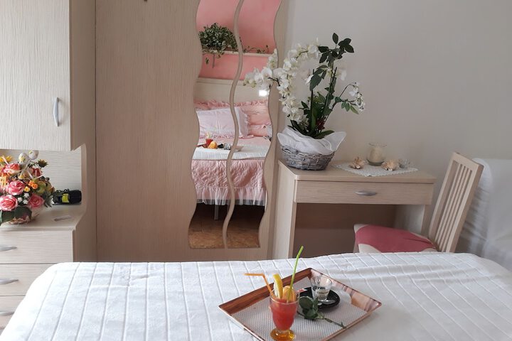 Room 13 of 47