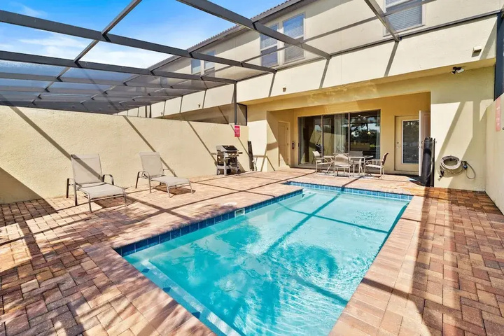 Pool 6 of 13