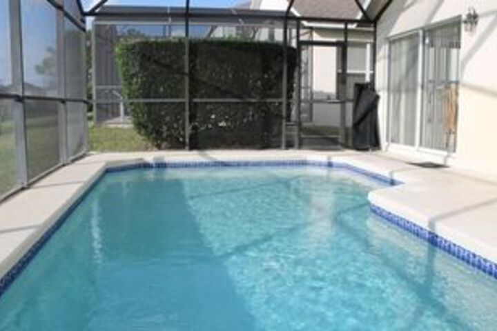 Pool 12 of 14