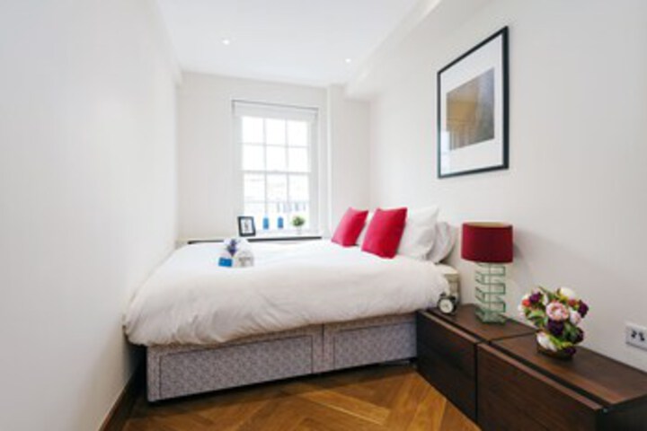 Room 22 of 25