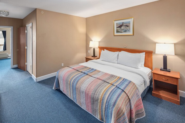 Room 112 of 184