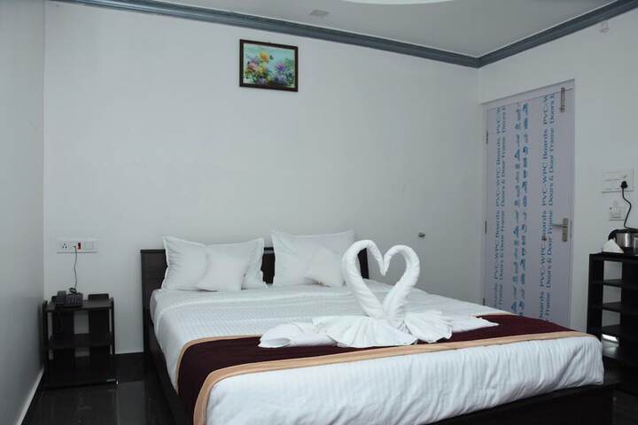 Room 7 of 40