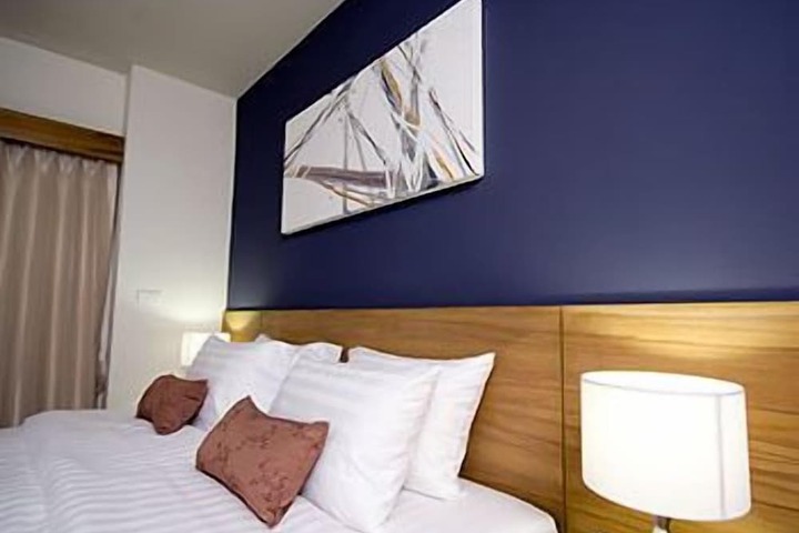 Room 21 of 59