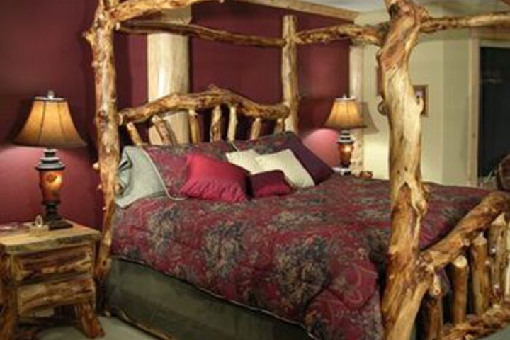 Room 5 of 28
