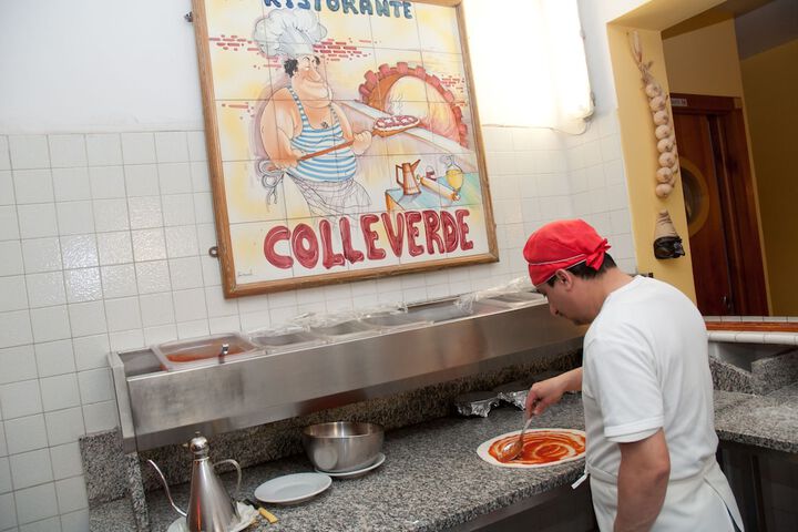 Food court