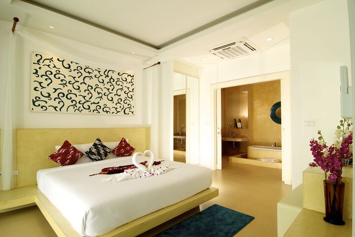 Room 8 of 96