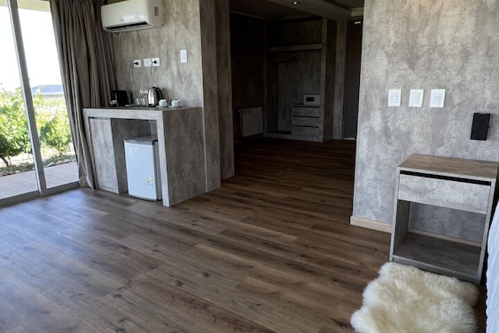 Room 9 of 47