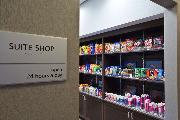 Snack bar
