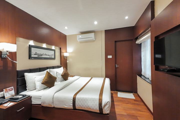 Room 71 of 161