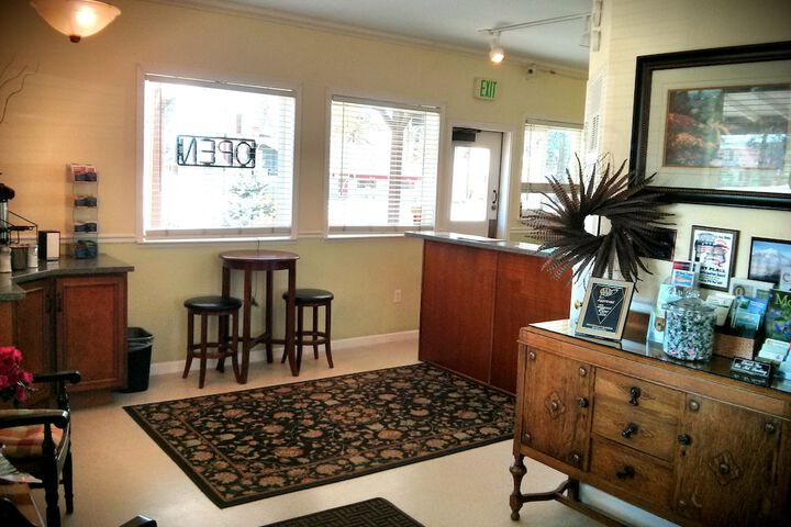 Hotel Interior 4 of 73