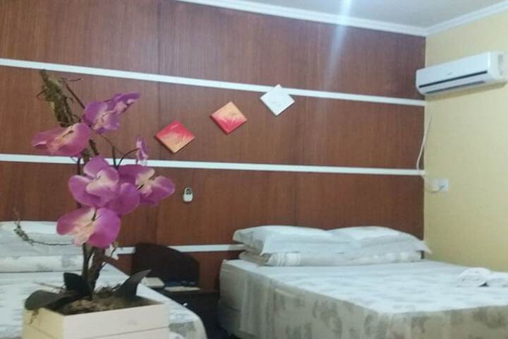 Room 2 of 6