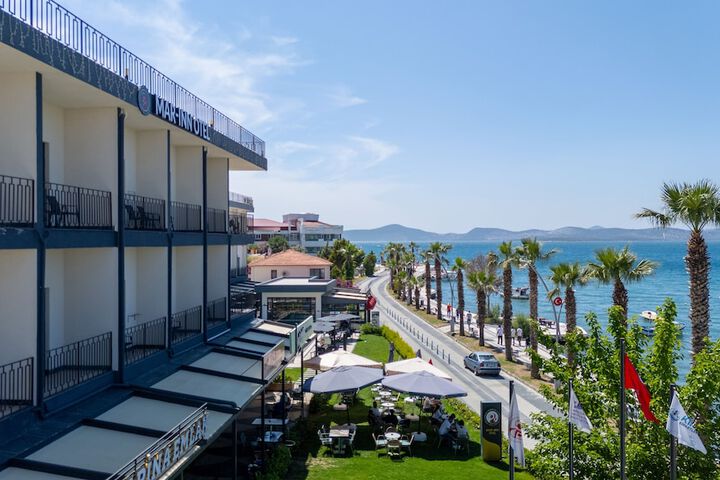 Roseira Mar-Inn Luxury