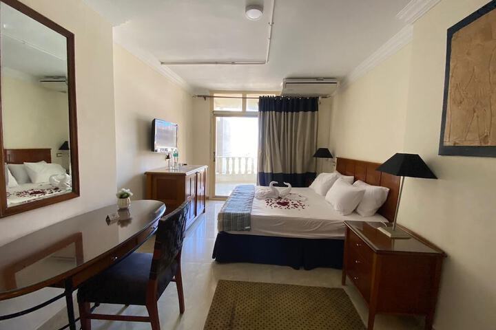 Room 10 of 55