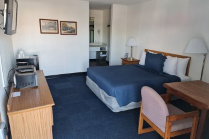 Room 7 of 22