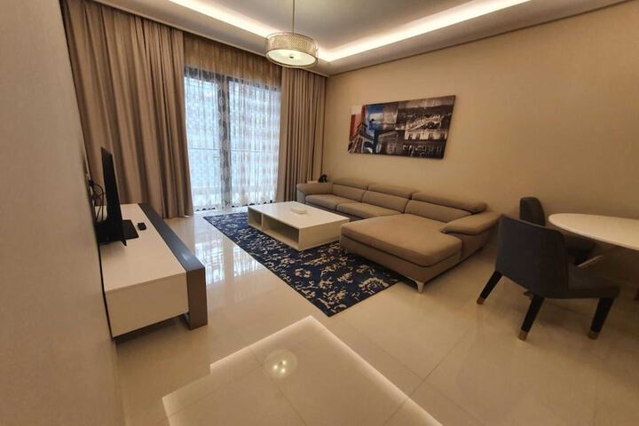 Room 6 of 24