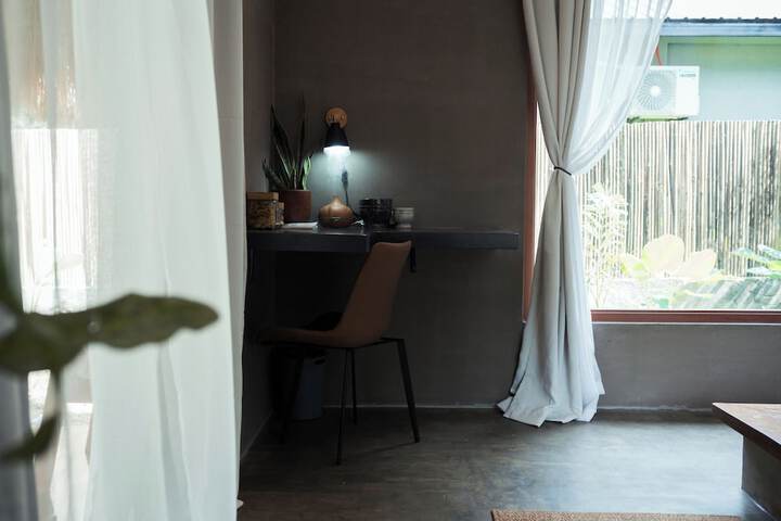 Room 9 of 45