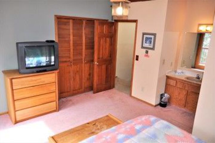 Room 91 of 195