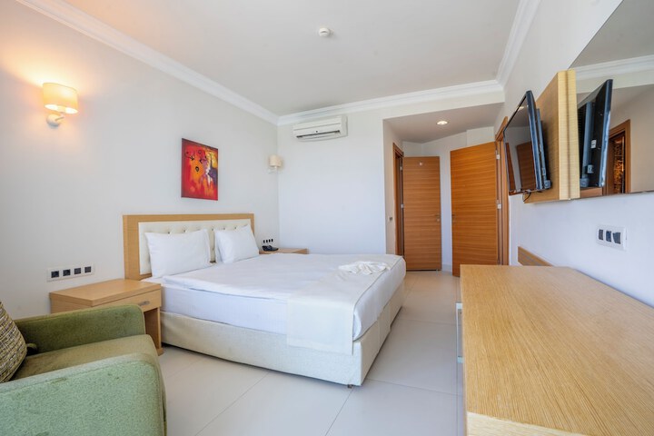 Room 40 of 160