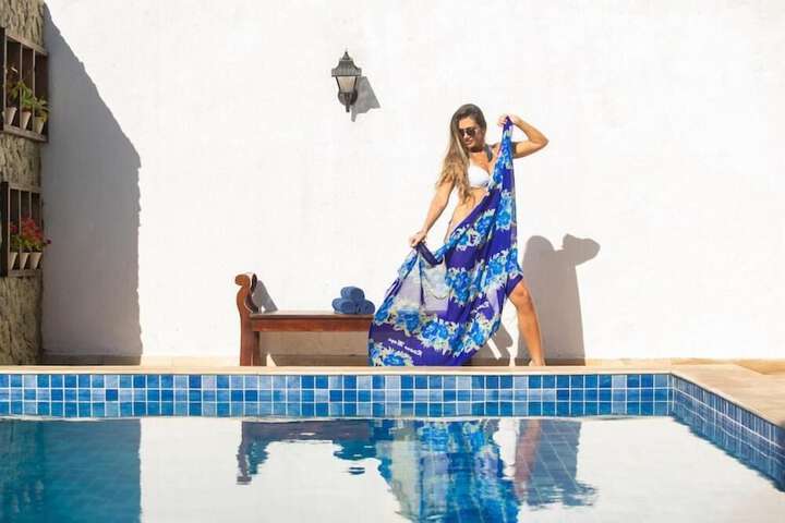 Pool 44 of 68