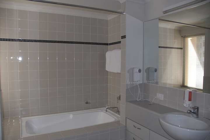 Room 35 of 50