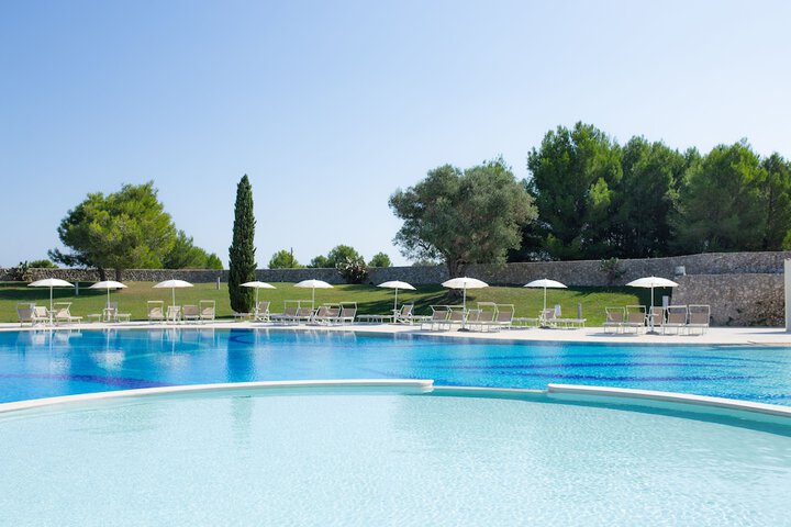 Pool 47 of 136