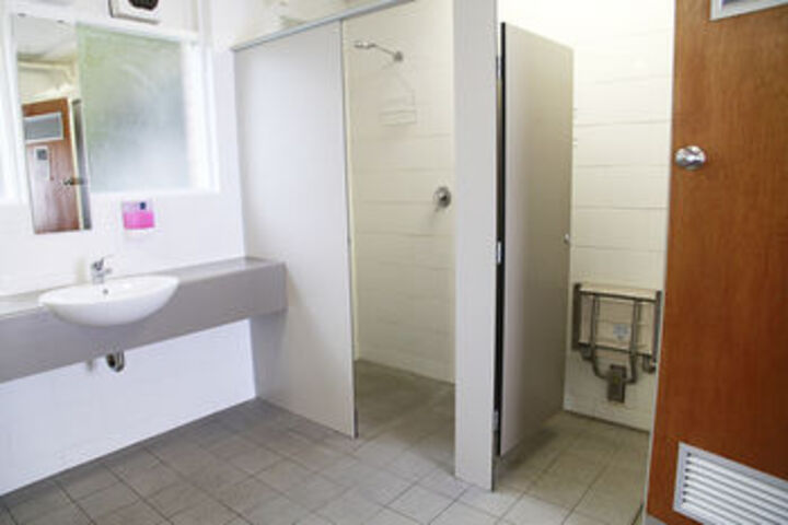 Room 3 of 20