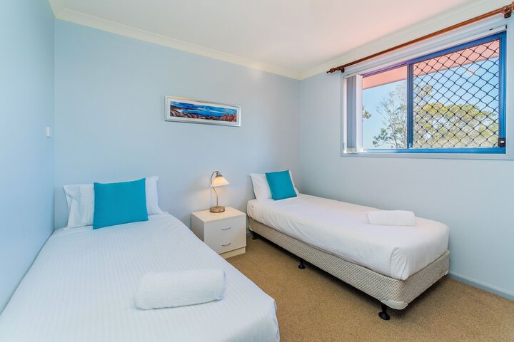 Room 3 of 20