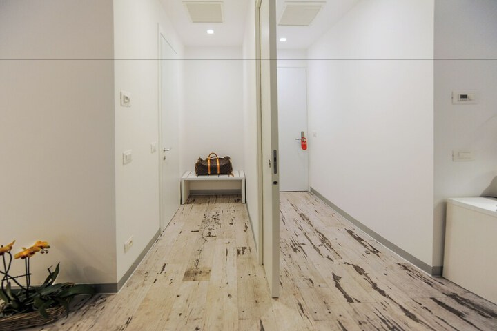 Room 15 of 85