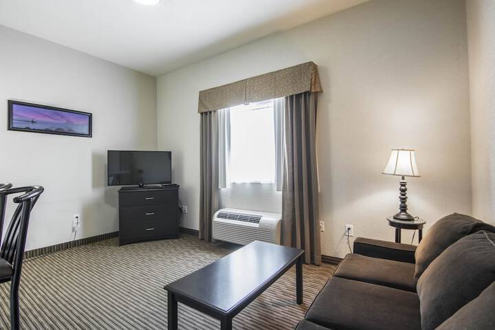 Room 20 of 33