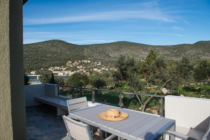 Terrace/Patio 47 of 80