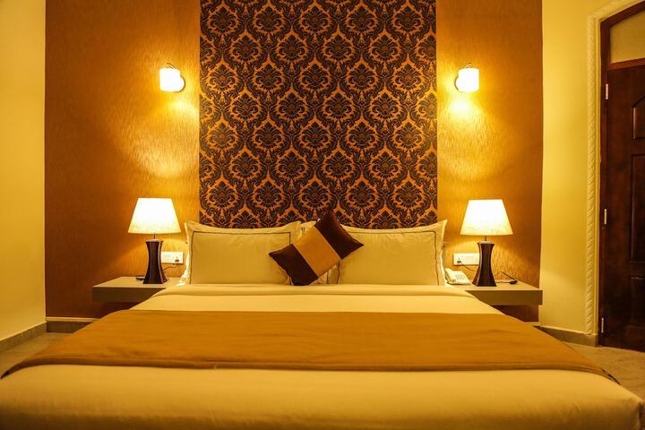 Room 8 of 54