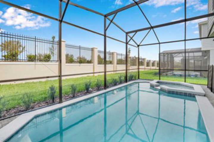 Pool 28 of 57