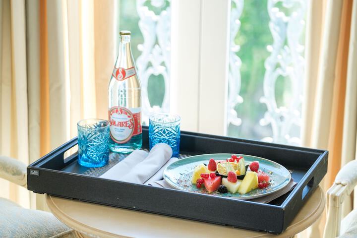 Room amenity