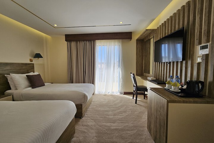 Room 12 of 31