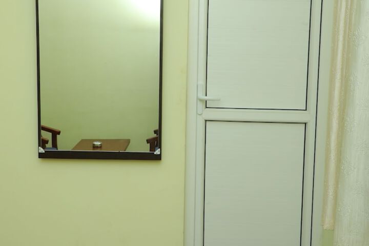 Room 33 of 57