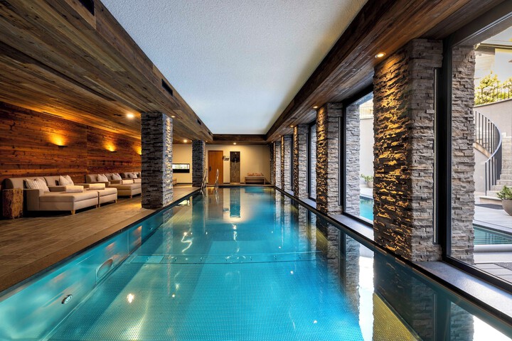 Pool 31 of 78