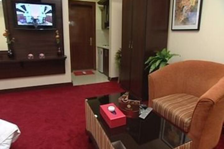 Room 20 of 27
