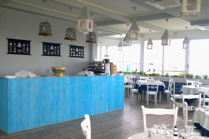 Dining Photos