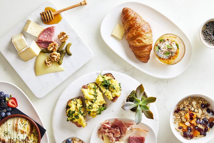 Breakfast meal