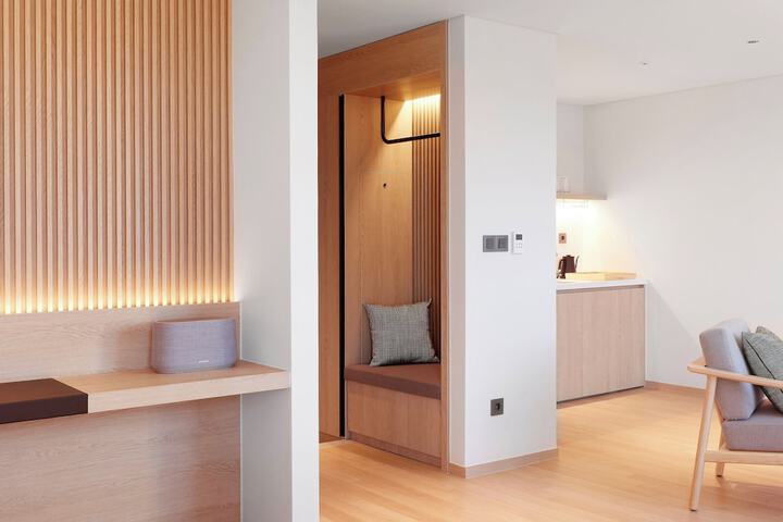 Room 42 of 120