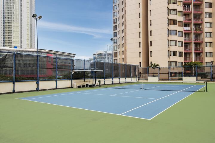 Tennis court
