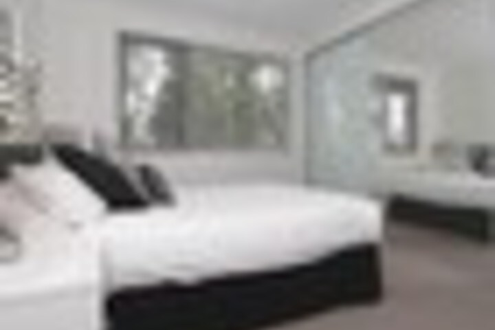 Room 50 of 255