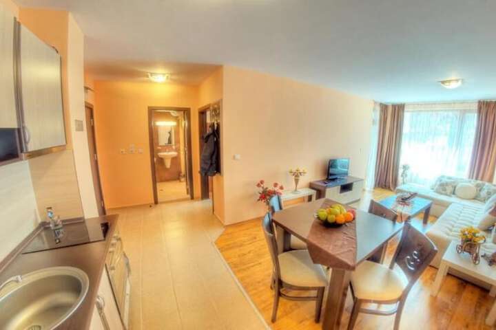 Room 15 of 26