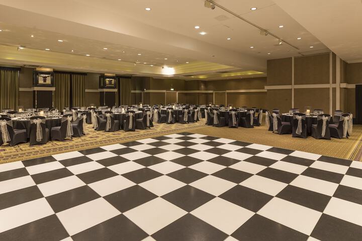 Ballroom/Hall 85 of 109