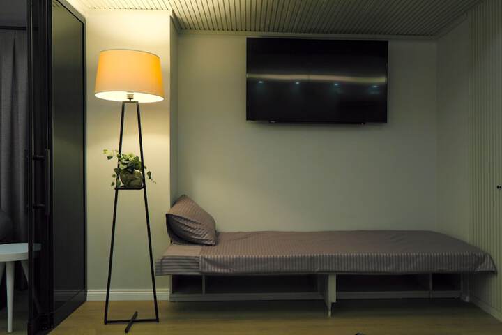 Room 25 of 85