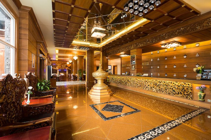 Hotel Interior 6 of 181