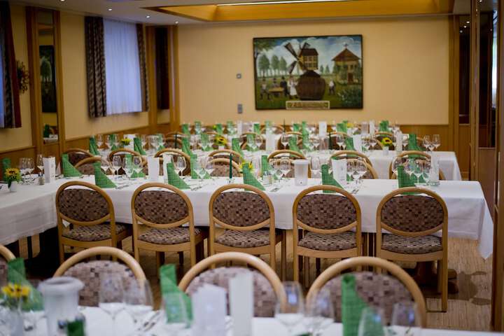 Dining Photos